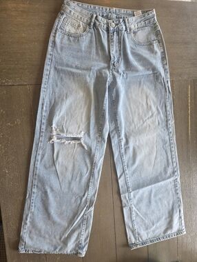 Shein Womens Wide Legged Jeans 28